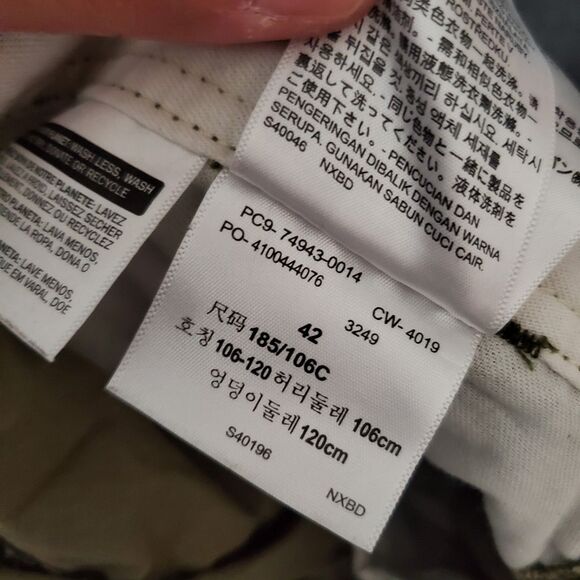 Levi's Two Horse Brand Cargo Shorts Mens 42 Retro Military Outdoor Utility Work - Picture 4 of 13